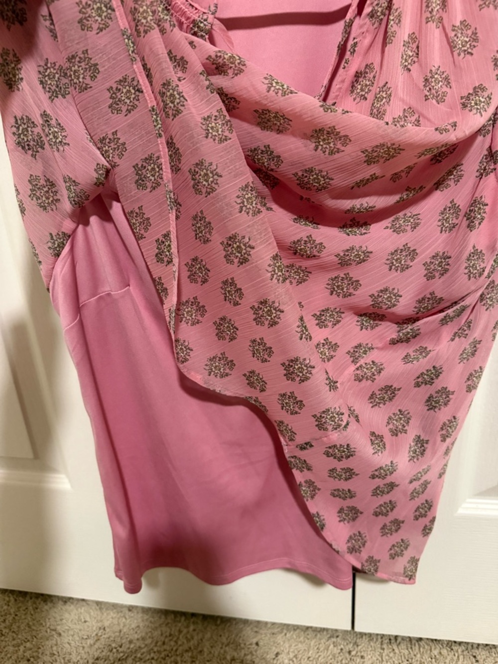 Lauren Conrad Women's Pink Floral Tie-Neck Blouse - Picture 5 of 5